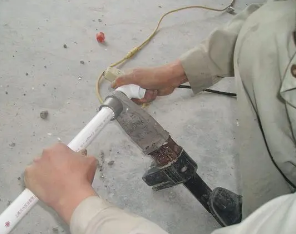 邕宁漏水维修电话